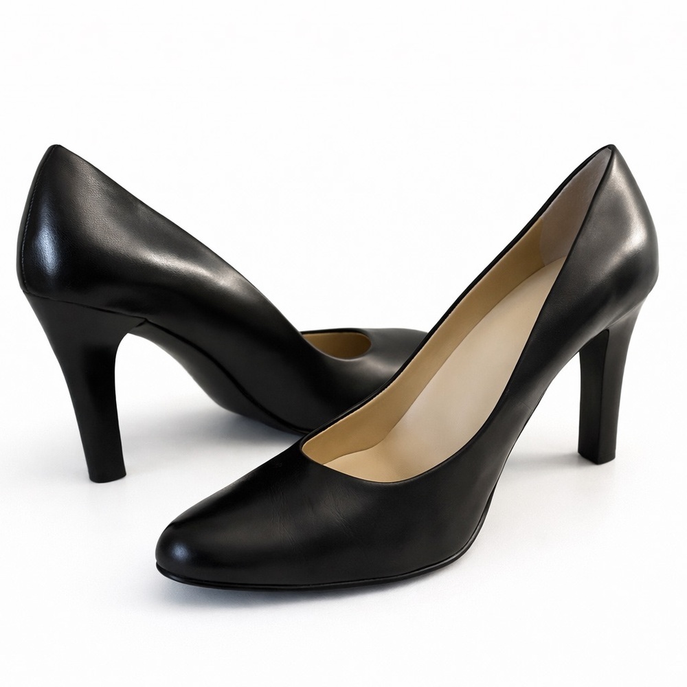 Lauren Ralph Lauren Zamora Black Leather Pumps Size 8 Classic Round Toe Heels